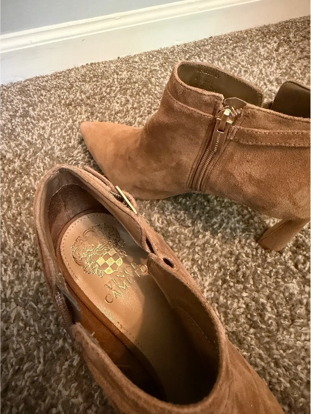 Vince Camuto Keeshey Suede Leather Booties Women’s 9.5